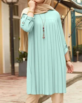 أنيقة ومريحة: بلوزة كاجوال فضفاضة بأكمام طويلة ورقبة دائرية